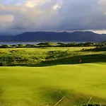 Spacious House With Sea And Mountain Views, Co. Kerry *