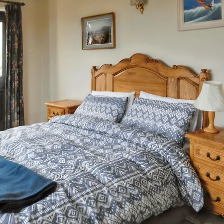 Spacious House With Sea And Mountain Views, Co. Kerry * Kells (Kerry)