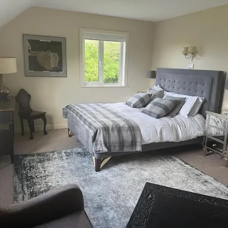 Spacious House With Sea And Mountain Views, Co. Kerry Kells (Kerry)
