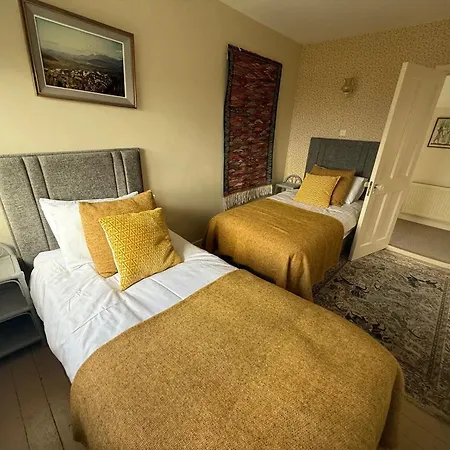 Spacious House With Sea And Mountain Views, Co. Kerry Vakantiehuis