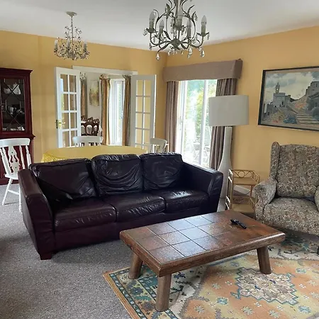 Spacious House With Sea And Mountain Views, Co. Kerry Semesterbostad