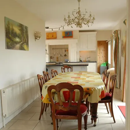 Vakantiehuis Spacious House With Sea And Mountain Views, Co. Kerry *