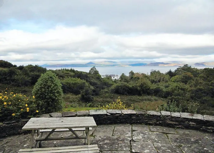 Vakantiehuis Spacious House With Sea And Mountain Views, Co. Kerry Kells (Kerry)