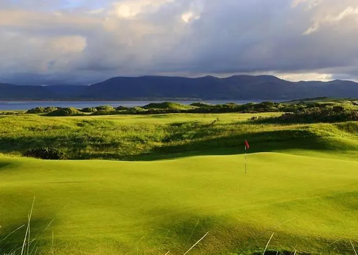 Spacious House With Sea And Mountain Views, Co. Kerry *