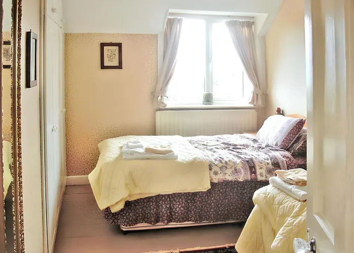 Spacious House With Sea And Mountain Views, Co. Kerry Kells (Kerry)