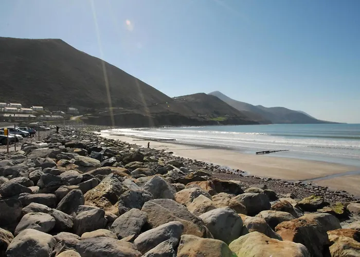 Vakantiehuis Spacious House With Sea And Mountain Views, Co. Kerry